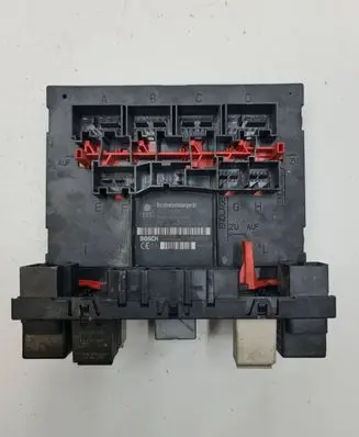 Volkswagen Caddy Comfort/convenience module 3C0937049 05973418