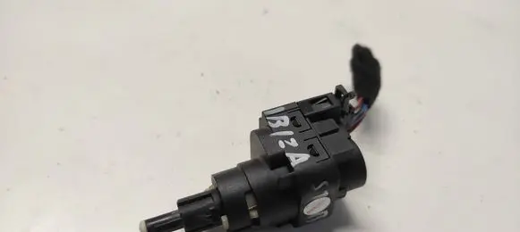 Seat Ibiza III (6L) Brake pedal sensor switch