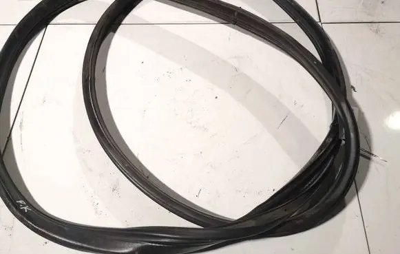 Opel Combo C Rubber seal front coupe door 