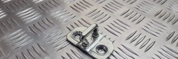 Mercedes-Benz B W245 Rear door lock loop/hook striker 