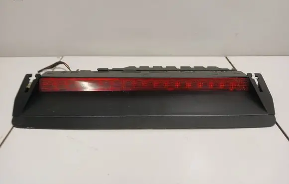 Volkswagen PASSAT CC Third/center stoplight 3C8945087B