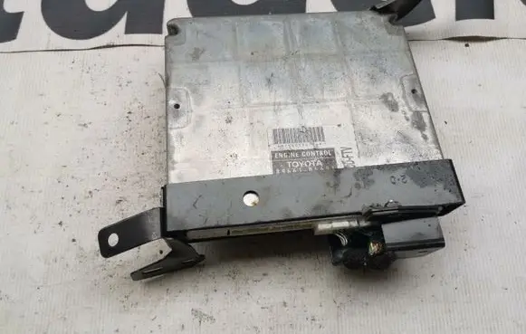 Toyota Avensis T250 Engine control unit/module 8966105691 8966105690