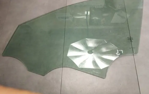 Front door window glass four-door