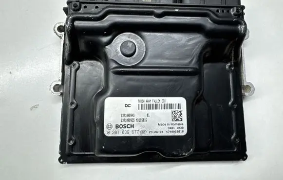 Renault Express Engine control unit/module ECU 0281039677 237109894S 237109893S