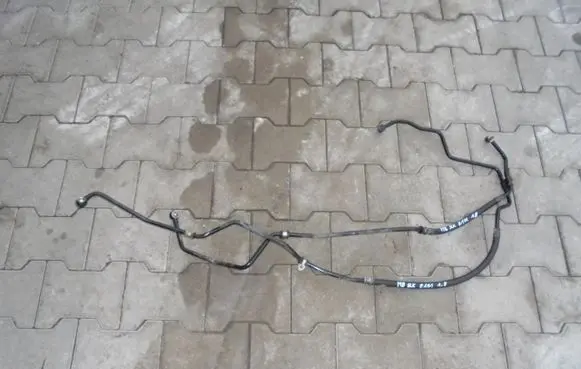 Mercedes-Benz SLK R171 Gearbox oil cooler pipe/hose POZOSTAE