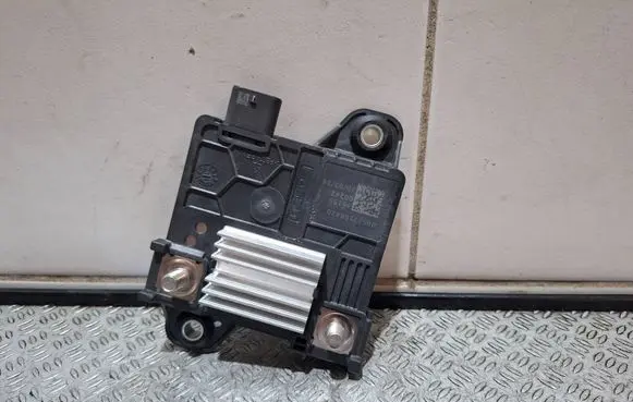 Fiat 500E Fuel injection pump control unit/module 00522168420