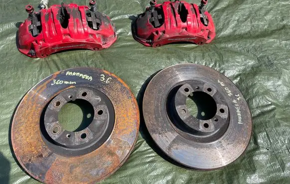 Porsche Panamera (970) Front brake caliper 7PP615123