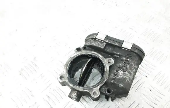 Volvo V50 Throttle valve 8692720