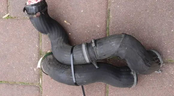 Volvo XC60 Intercooler hose/pipe 31293511 30792885