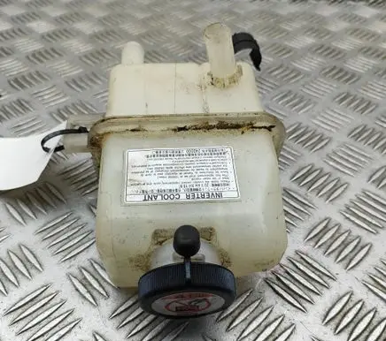 Toyota Prius (XW50) Coolant expansion tank/reservoir G91H047010