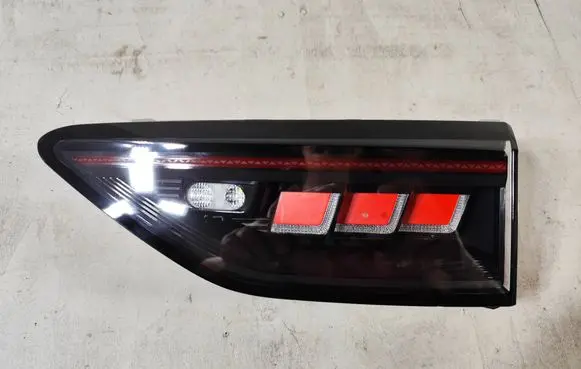 Volkswagen Golf VIII Rear/tail lights 5H0945308B L892789