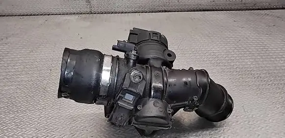 Citroen C5 Throttle valve 25365223