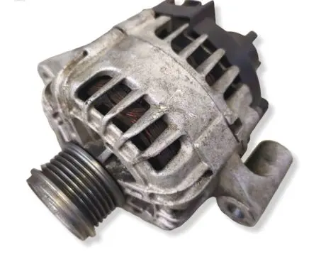 Opel Zafira C Generator/alternator 13588306