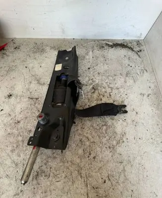 Volvo XC60 Front seatbelt 6152755rob 6265862323