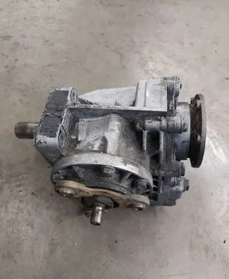 Volkswagen Golf IV Gearbox transfer box case 02M409053G 020701