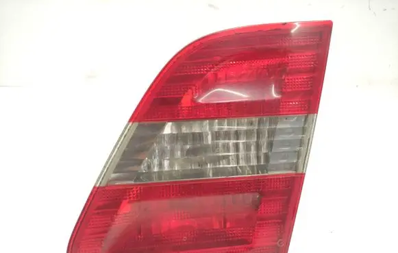 Mercedes-Benz B W245 Tailgate rear/tail lights 1698201664 A1698201664