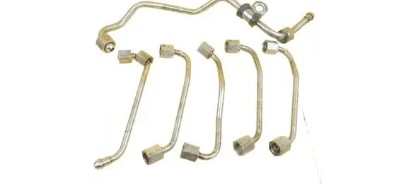 BMW 5 E60 E61 Fuel injector supply line/pipe N53B30A