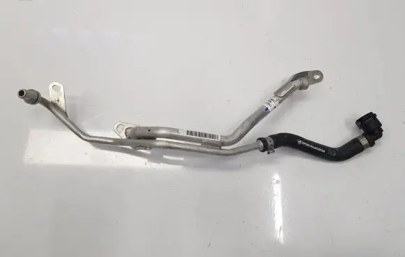 BMW 2 F45 Engine coolant pipe/hose