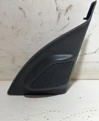 Volvo V70 Front door high frequency speaker 30781068 08W52 M5XUG