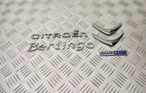 Citroen Berlingo Manufacturers badge/model letters 