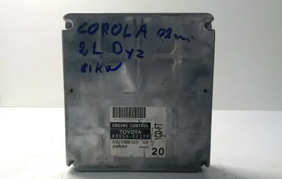 Toyota Corolla E120 E130 Engine control unit/module 8966602120 MB1758005231