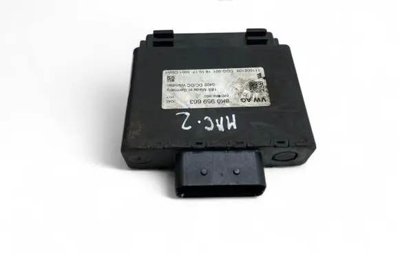 Porsche Macan (95B) Voltage converter/converter module 8K0959663