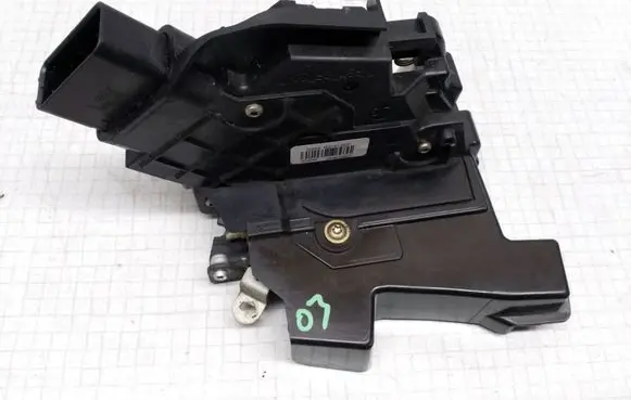 Ford Focus C-MAX Front door lock 3M5AR21813EP 924003100