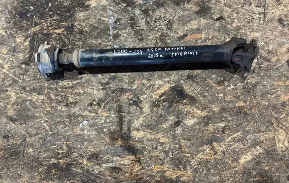 Mitsubishi L200 Front prop shaft 