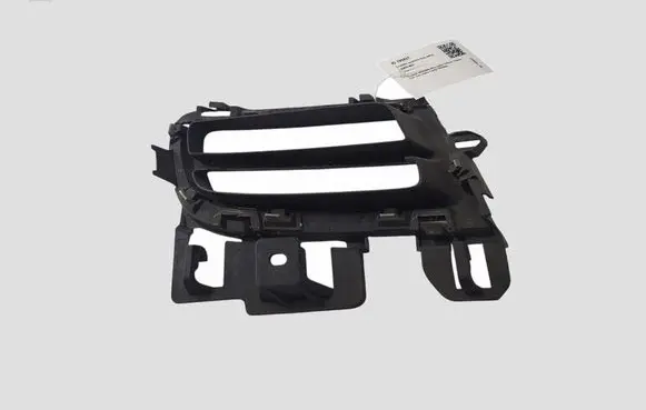 Mazda 6 Front bumper lower grill GRIL50C21