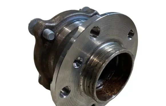 BMW X5 F15 Rear wheel hub 6867811 33406867811