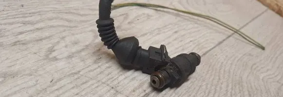 Audi A6 S6 C5 4B Fuel injector 078133551ac