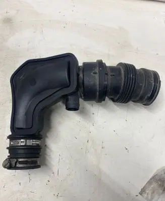 Ford Focus Breather hose/pipe 