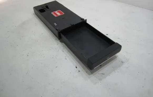 Audi A3 S3 A3 Sportback 8P Glove box 8P0941561
