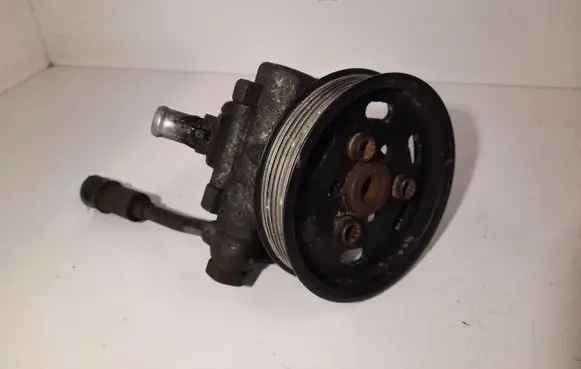 Audi A4 S4 B7 8E 8H Power steering pump 8E0145155N