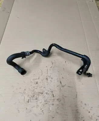 Volkswagen Crafter Engine coolant pipe/hose 9068301715 207555991632