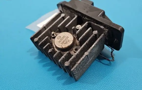 Volvo S40, V40 Heater blower motor/fan resistor 30864189 IMPRK1546998
