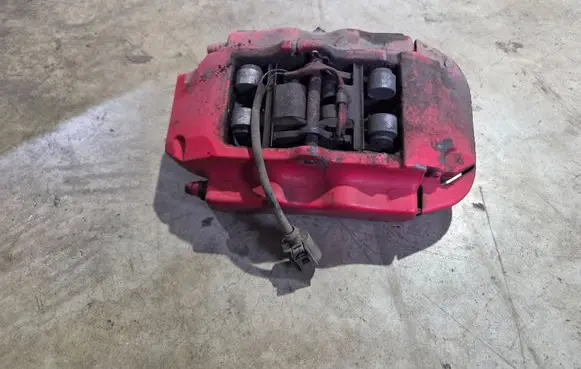 Audi Q7 4L Rear brake caliper 