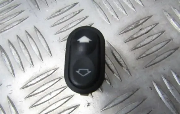Ford Escort Electric window control switch 91AG14529AB
