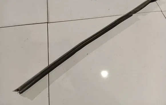 Opel Insignia A Front door glass trim molding