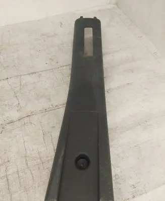 Iveco Daily 4th gen (B) pillar trim (top) C69437
