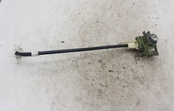 Honda Accord Front door lock (next to the handle) NOCODE