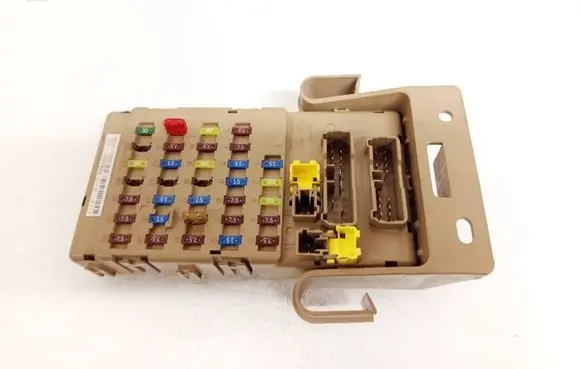 Subaru Outback Fuse box set 82201aj000