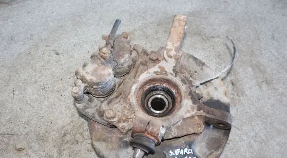 Subaru Forester SG Front wheel hub