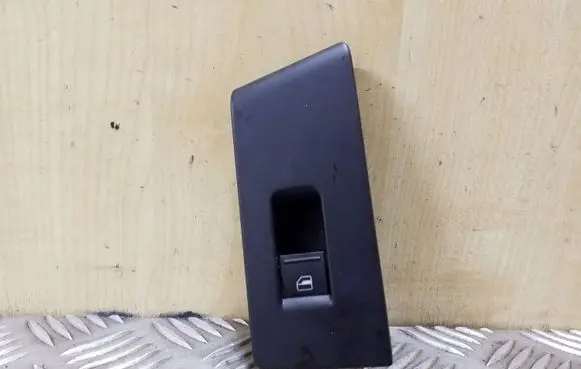 Volkswagen PASSAT B7 Electric window control switch 7L6959855B 3AA868750
