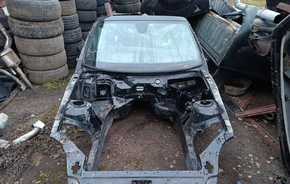 Mercedes-Benz SLK R172 Front bodywork piece 