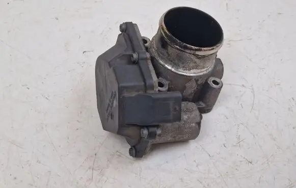 Hyundai i40 Throttle valve 351002A900 5WY9174E
