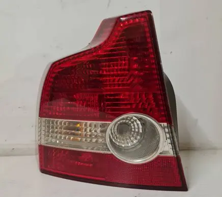 Volvo S40 Rear/tail lights 30698912