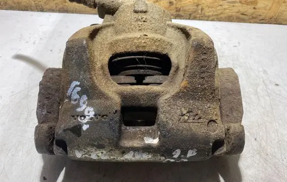 Volvo V60 Front brake caliper