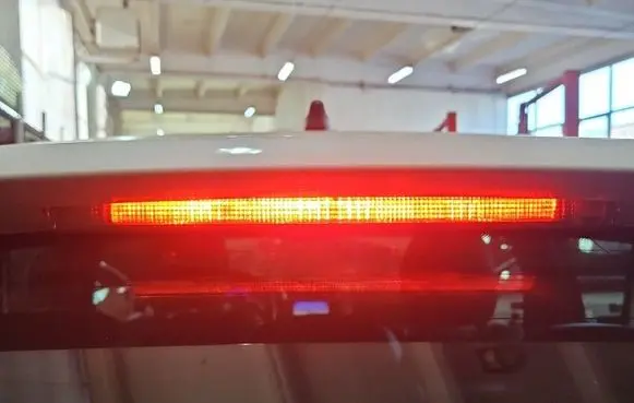 Citroen DS4 Third/center stoplight 89093538 IMPRK1586221