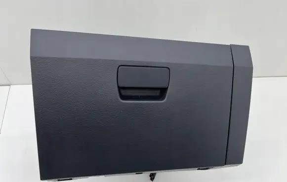 Dacia Logan III Glove box
